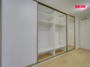 Pronájem bytu 2+kk, Praha, Hábova, 56 m2