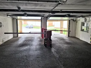 Prodej garážového stání, Brno, Voroněžská, 14 m2