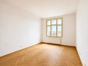 Pronájem bytu 1+kk, Praha - Vinohrady, 27 m2