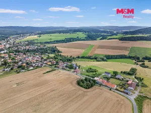 Prodej pozemku pro bydlení, Komárov, 4052 m2