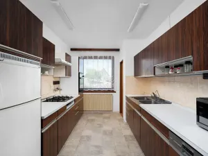 Prodej rodinného domu, Miroslav, Na kopci, 233 m2