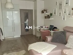 Pronájem bytu 1+kk, Praha - Letňany, Kadečkové, 33 m2