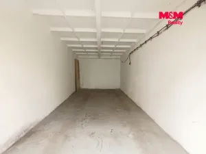 Pronájem garáže, Slaný, Navrátilova, 19 m2