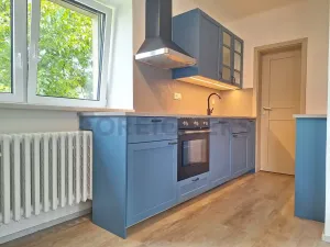 Pronájem bytu 4+kk, Rovensko, 67 m2