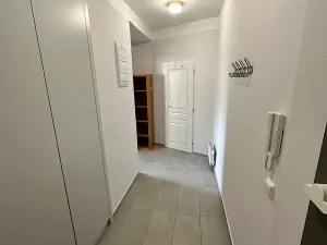 Pronájem bytu 1+kk, Praha - Vršovice, Kodaňská, 33 m2