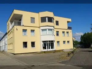 Pronájem skladu, České Budějovice, Hraniční, 420 m2