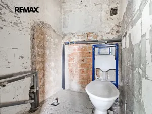 Prodej obchodního prostoru, Plzeň, Rokycanská, 27 m2