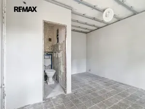 Prodej kanceláře, Plzeň, Rokycanská, 27 m2