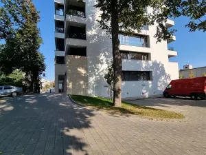 Pronájem garážového stání, Brno, Slepá, 10 m2