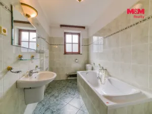 Prodej rodinného domu, Stará Voda - Sekerské Chalupy, 270 m2