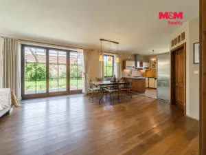 Prodej rodinného domu, Mořina, 240 m2
