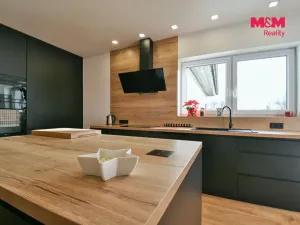 Prodej rodinného domu, Valy, Pod Lesem, 114 m2