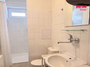 Prodej bytu 2+1, Milovice, Mírová, 41 m2