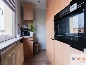 Prodej bytu 2+1, Nová Role, Svobodova, 54 m2