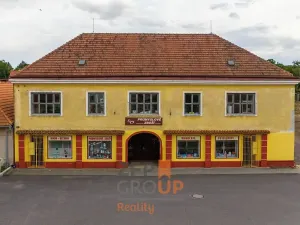 Prodej obchodního prostoru, Šatov, 470 m2
