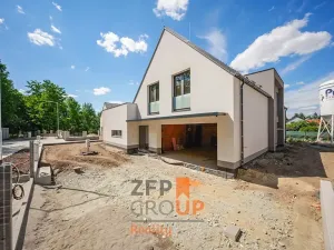 Prodej rodinného domu, Kobylnice, 338 m2