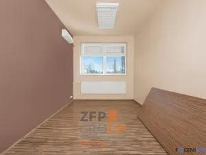 Pronájem obchodního prostoru, Hodonín, Velkomoravská, 702 m2