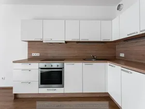 Pronájem bytu 1+kk, Praha - Hostavice, 35 m2