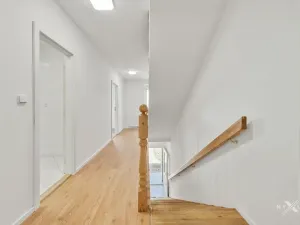Pronájem rodinného domu, Praha - Štěrboholy, Pod areálem, 324 m2