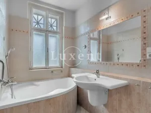 Prodej rodinného domu, Klatovy, Národních mučedníků, 256 m2