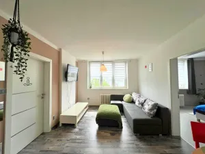 Pronájem bytu 3+kk, Praha - Bubeneč, Ve struhách, 52 m2