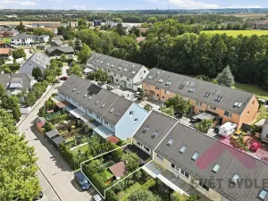 Prodej rodinného domu, Nupaky, K Parku, 160 m2