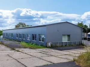 Prodej výrobních prostor, Dubí, Horská, 3047 m2