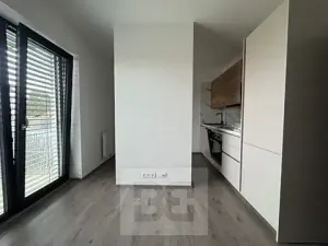 Pronájem bytu 1+kk, Vyškov, Hybešova, 28 m2