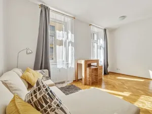 Pronájem bytu 1+kk, Praha - Smíchov, Mozartova, 35 m2