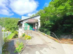 Prodej výrobních prostor, Klecany, Do Klecánek, 257 m2