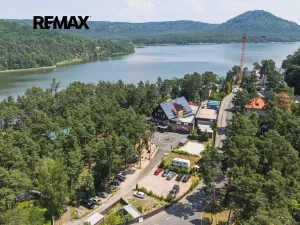 Prodej komerční nemovitosti, Doksy, 1850 m2