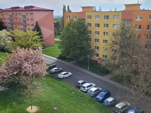 Pronájem bytu 2+1, Chomutov, Dřínovská, 64 m2