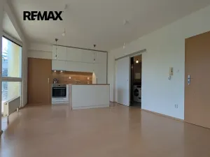 Pronájem bytu 2+kk, Praha - Újezd nad Lesy, Račiněveská, 51 m2