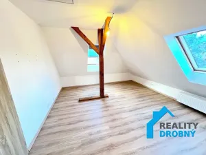 Pronájem bytu 2+1, Děčín, Štursova, 65 m2