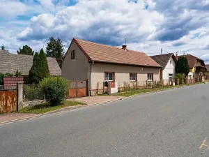 Prodej rodinného domu, Nevřeň, 90 m2