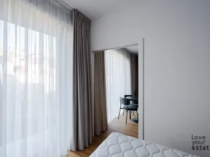 Pronájem bytu 2+kk, Praha - Košíře, Starokošířská, 40 m2