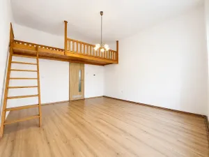 Pronájem bytu 1+1, Karlovy Vary, 5. května, 43 m2
