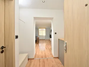 Pronájem bytu 3+kk, Praha - Bubeneč, dr. Zikmunda Wintra, 74 m2
