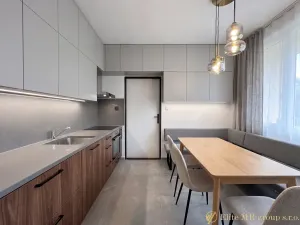 Prodej bytu 2+1, Liberec, Matoušova, 58 m2