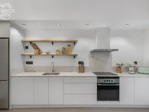Prodej bytu 2+kk, Torrevieja, Alicante, Španělsko, 55 m2