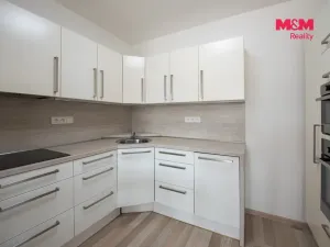 Pronájem bytu 2+kk, Hradec Králové - Třebeš, Svatojánská, 49 m2