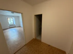Pronájem bytu 1+kk, Jeseník, Masarykovo nám., 40 m2