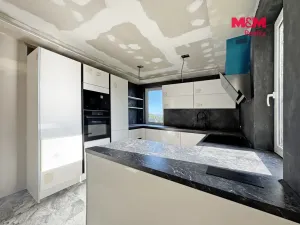 Prodej rodinného domu, Smolné Pece, 202 m2