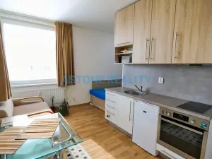 Pronájem bytu 1+kk, Praha - Hostivař, Hornoměcholupská, 30 m2