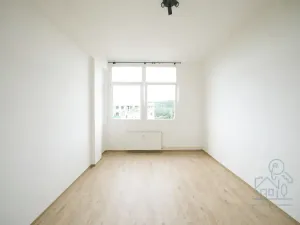 Pronájem bytu 3+kk, Zruč nad Sázavou, náměstí Míru, 65 m2