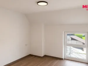 Pronájem bytu 3+kk, Běstovice, 80 m2