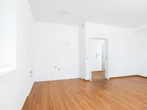 Prodej bytu 2+kk, Lázně Bohdaneč, Šípkova, 56 m2
