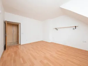 Prodej bytu 2+1, Pardubice - Zelené Předměstí, Sladkovského, 76 m2