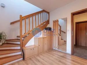 Prodej bytu 4+kk, Vysoký Újezd, U Vršku, 98 m2