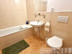 Pronájem bytu 2+kk, Mariánské Lázně, Mladějovského, 74 m2